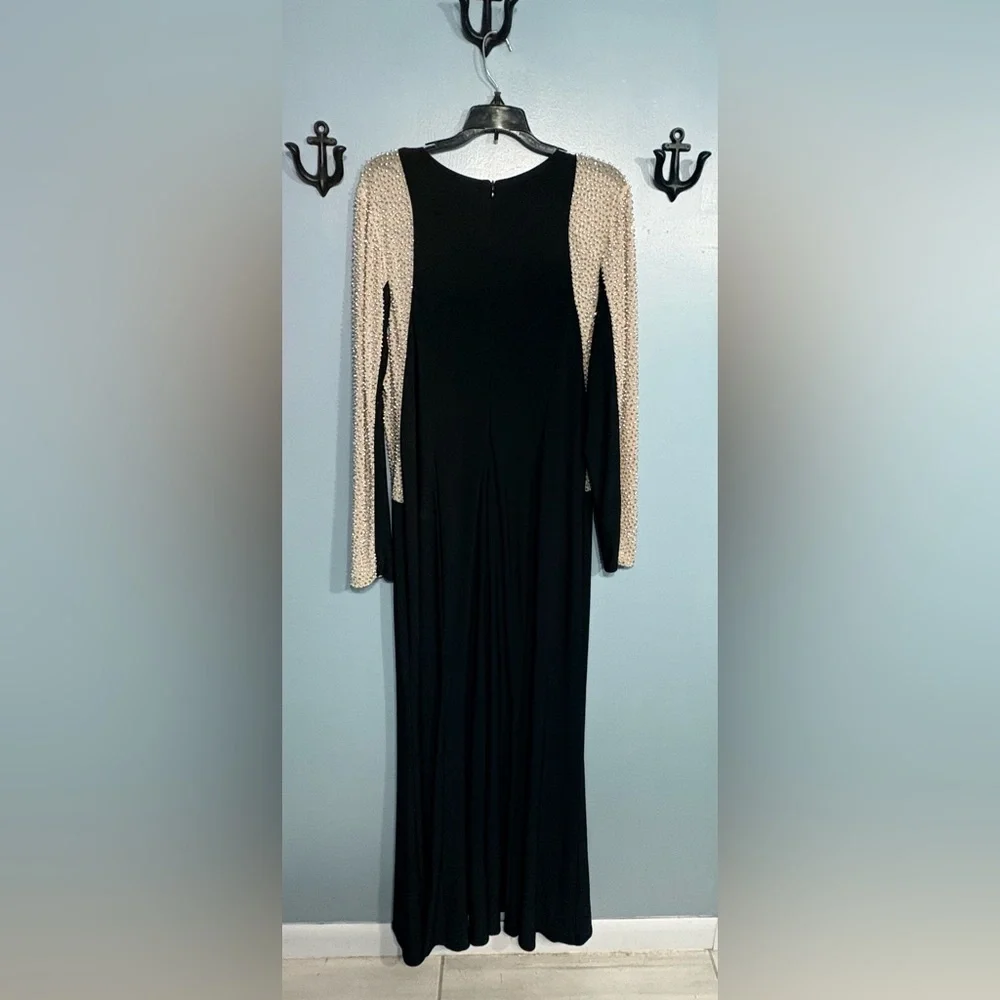 XSCAPE Beaded Illusion Hourglass Gown Black USA Sz 16W - Picture 4 of 6